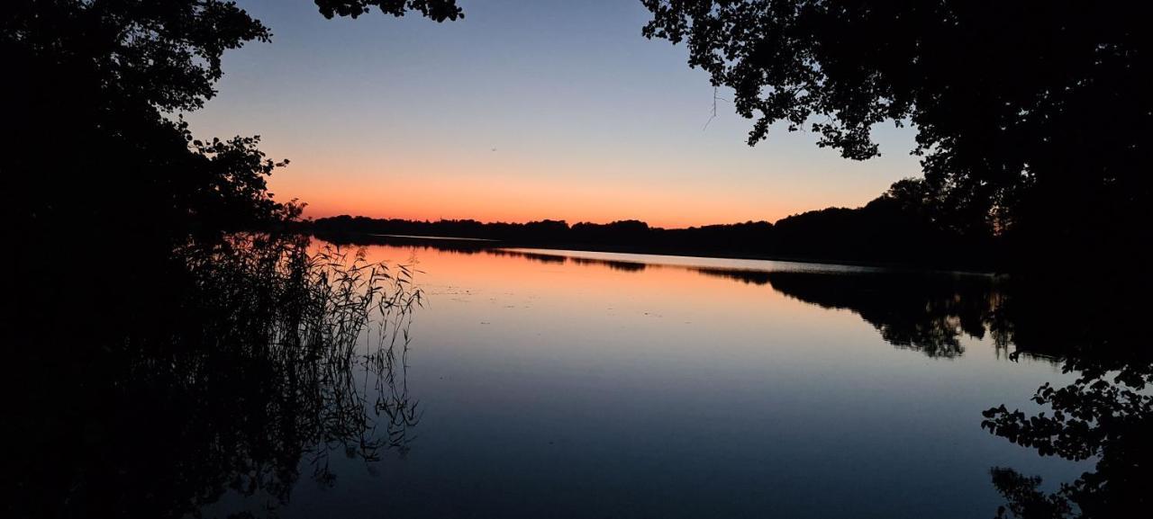Hotel Seeblick Am Sankelmarker See - Natur Und Erholung Oeversee 外观 照片